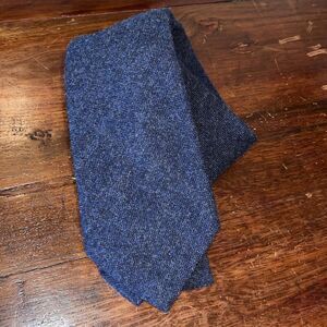 Les Copains French France wool navy blue Emily in Paris style work Neck tie-hole